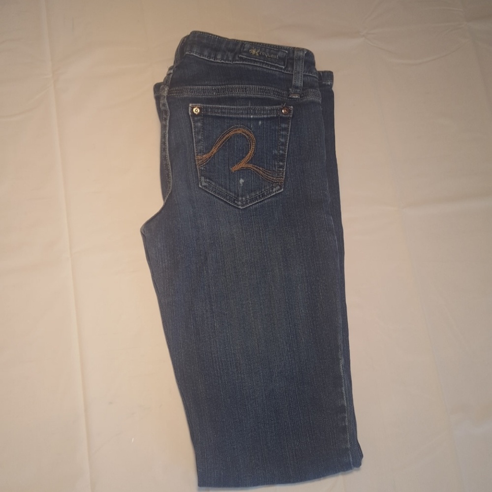 Request Jeans